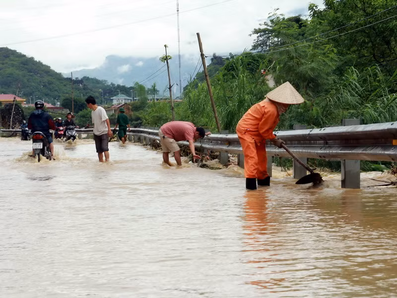 [Photo] Mưa lớn gây ngập úng nhiều điểm ở thành phố Hà Giang ảnh 7