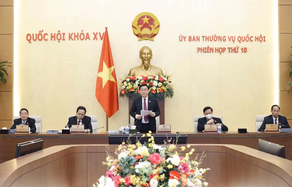 Bế mạc Phiên họp thứ 10 của Ủy ban Thường vụ Quốc hội ảnh 1