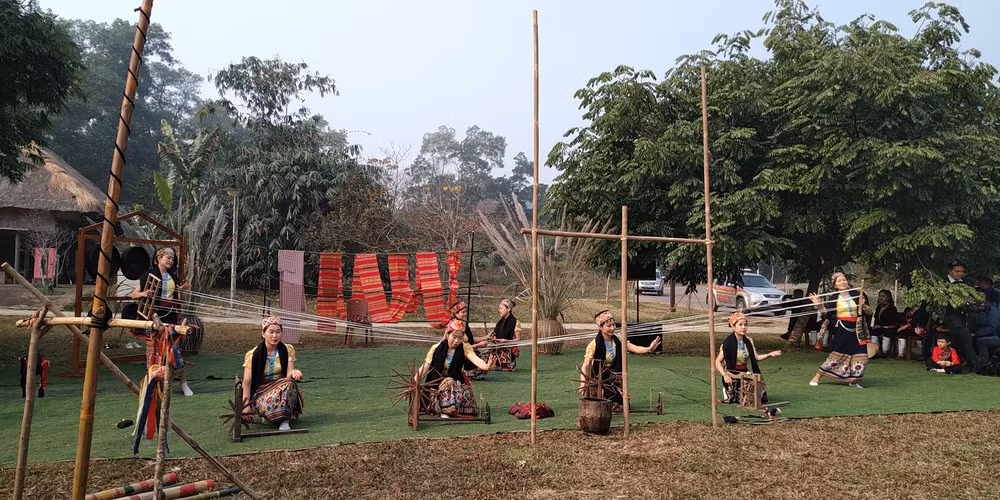 Độc đáo nghi lễ thiêng trong Tết Gơ rơ của người Khơ Mú ảnh 3