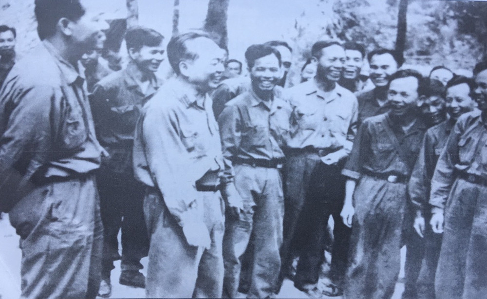 Sư đoàn 304 nỗ lực xứng đáng với niềm tin của Đại tướng Võ Nguyên Giáp ảnh 1