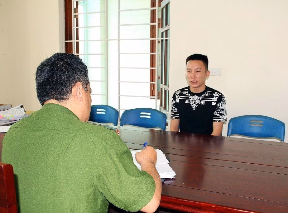 Bắt đối tượng cầm đầu đường dây mua bán người ra nước ngoài ảnh 1