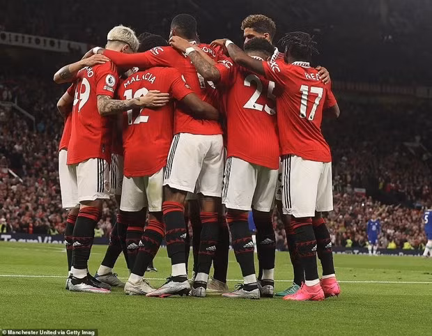 M.U giành vé dự Champions League sau màn 'hủy diệt' Chelsea ảnh 2