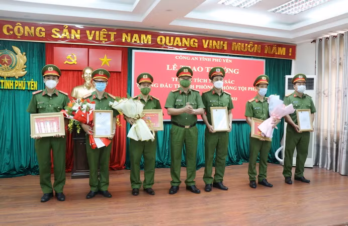Phú Yên: Bắt giữ đối tượng cướp, giật tài sản của phụ nữ ở đường vắng ảnh 1