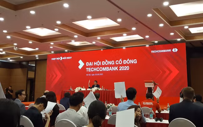 Techcombank đặt mục tiêu lợi nhuận trước thuế 13.000 tỷ đồng ảnh 1