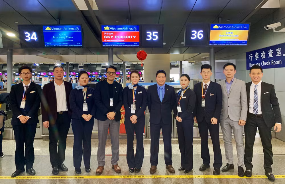 Vietnam Airlines khai trương đường bay Đà Nẵng-Thượng Hải ảnh 2