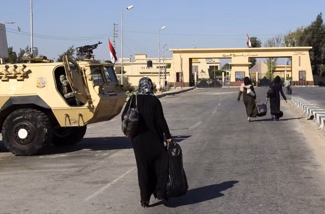 Ai Cập mở lại cửa khẩu Rafah nối với Dải Gaza trong 4 ngày ảnh 1