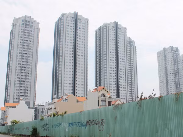 Nên mua căn hộ hoàn chỉnh để tránh các tranh chấp phát sinh ảnh 1
