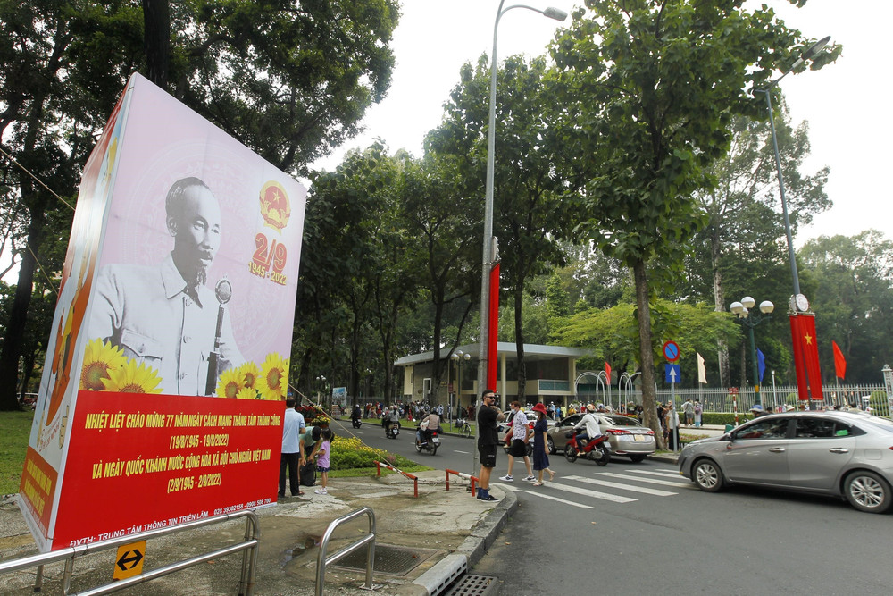 Image hình ảnh hình ảnh hình ảnh hình ảnh hình ảnh hình ảnh hình ảnh Quốc Duẩn - Hình ảnh TP Hồ Chí Minh trang hoàng đường phố chào mừng Quốc khánh ...