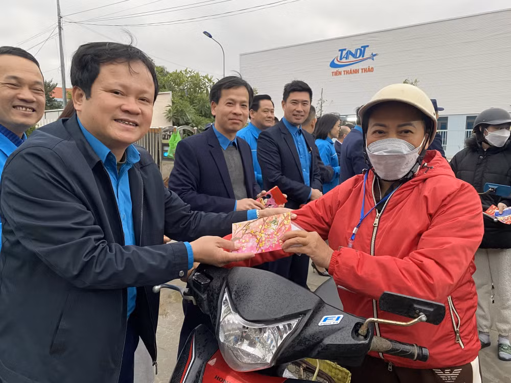 Hơn 90% lao động đã trở lại sau Tết Nguyên đán, tỷ lệ 'nhảy việc' thấp ảnh 1