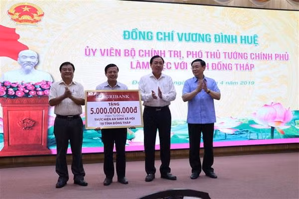 Phó Thủ tướng Vương Đình Huệ làm việc với lãnh đạo Đồng Tháp ảnh 2