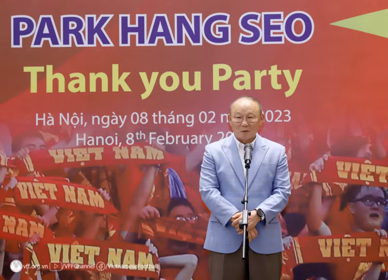 Bộ trưởng Nguyễn Văn Hùng: HLV Park Hang-seo là người truyền cảm hứng ảnh 2