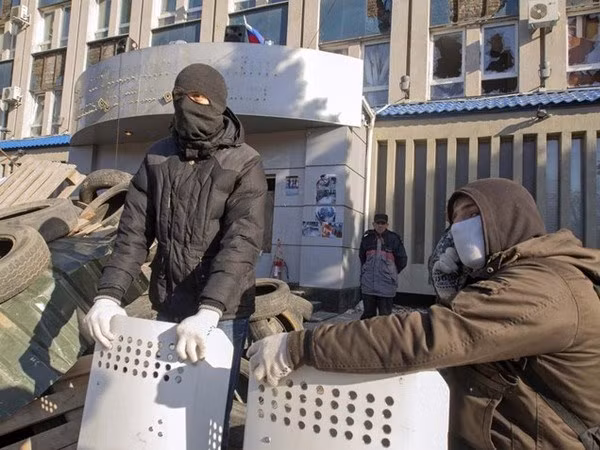 Ukraine đề xuất thời gian bầu cử địa phương ở miền Đông ảnh 1