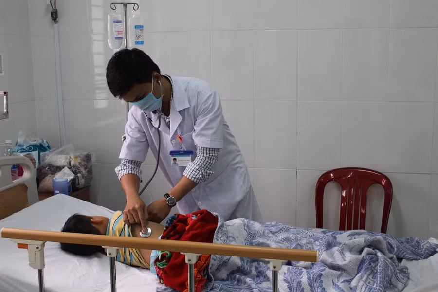 Đắk Nông: Hai chị em thương vong nghi do ngộ độc thực phẩm ảnh 1