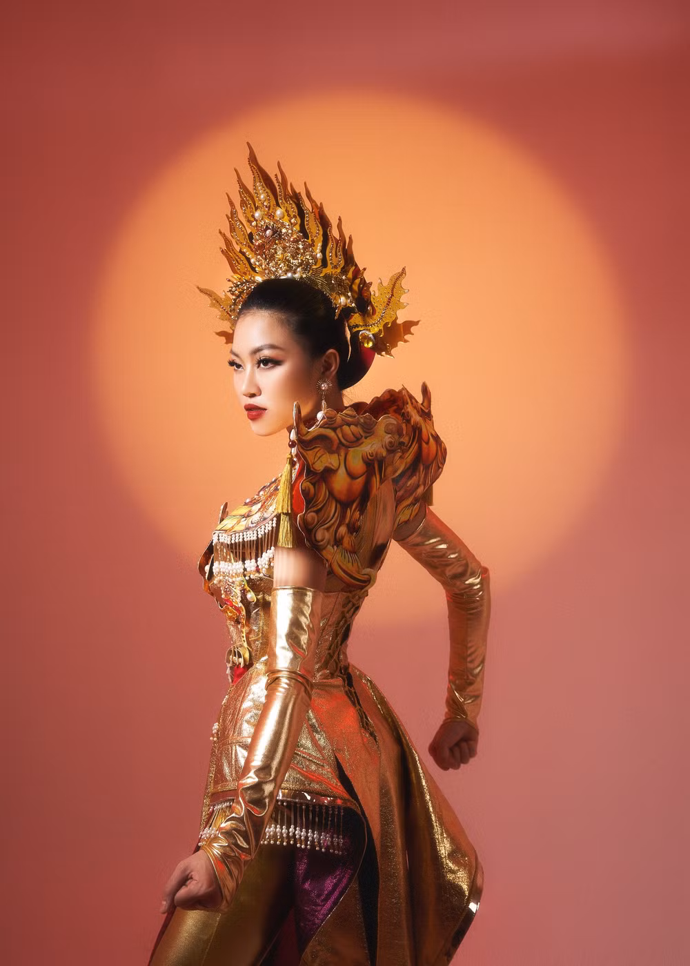 Doan Thu Thuy - Luong Nghe Chau 6.jpg