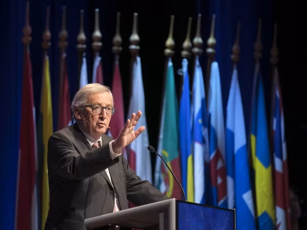 EU sẵn sàng hỗ trợ Italy tháo gỡ khó khăn trong ngành ngân hàng ảnh 1