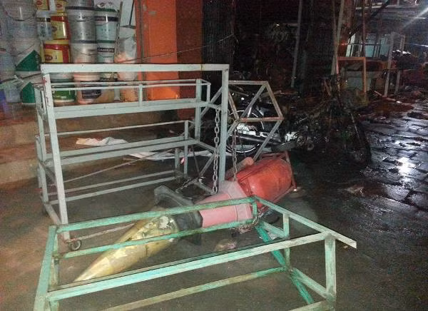 Cháy cửa hàng kinh doanh thiết bị... phòng cháy chữa cháy ở Hà Đông ảnh 2