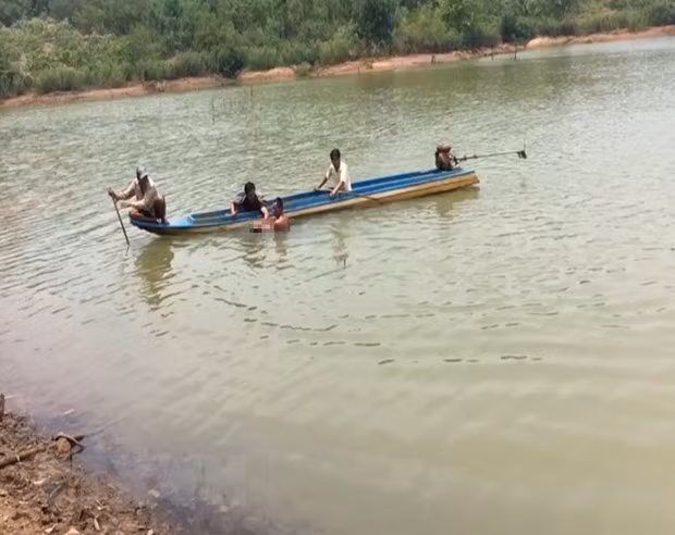 Đắk Nông: Rủ nhau đi tắm ao, hai em nhỏ tử vong do đuối nước ảnh 1