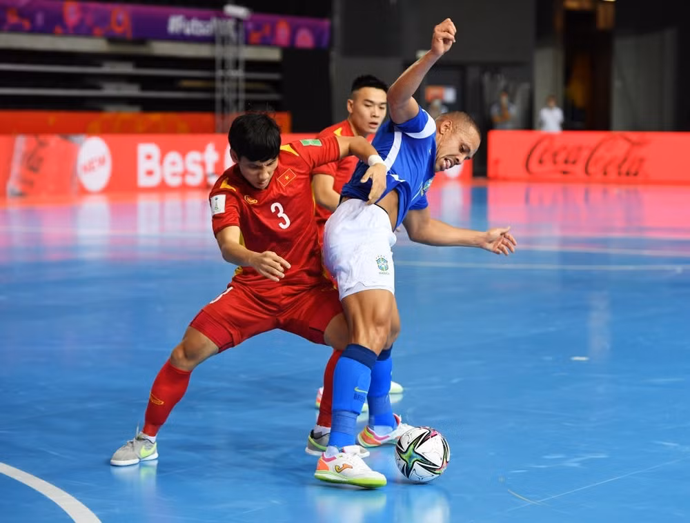 Tuyển futsal Việt Nam thua ứng viên vô địch Brazil ở Futsal World Cup ảnh 2