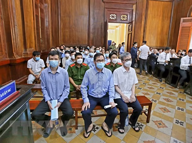 TP.HCM: Đề nghị tuyên phạt 7-8 năm tù với Cựu Tổng giám đốc CNS ảnh 2