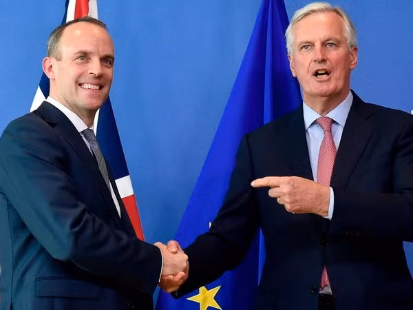 Brexit: EU phát tín hiệu sẽ linh hoạt hơn trong đàm phán với Anh ảnh 1