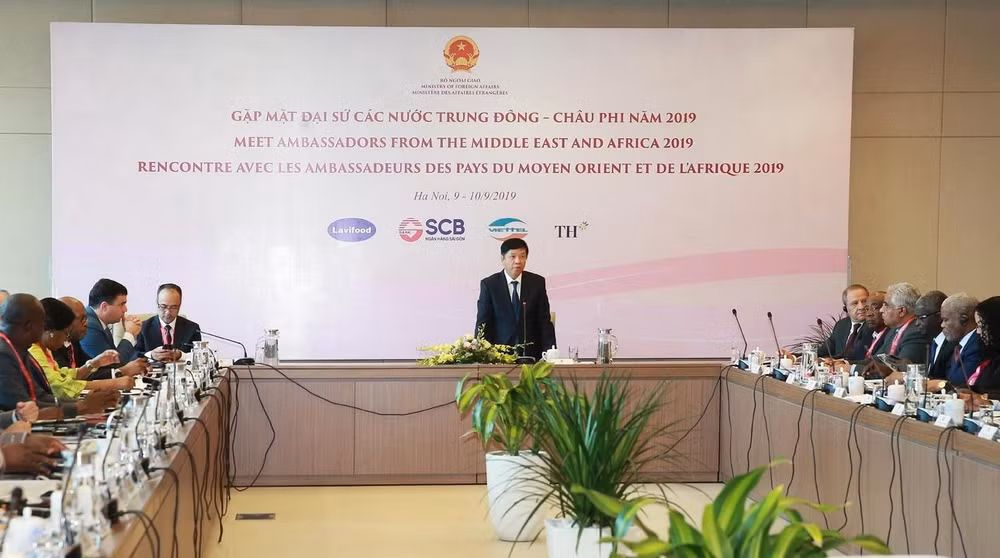 Khai mạc Hội nghị gặp mặt Đại sứ các nước Trung Đông-châu Phi ảnh 2