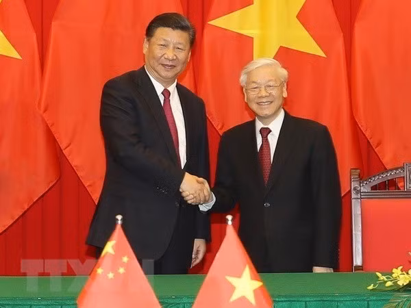 Đại sứ TQ Hùng Ba: Kiên trì chiến lược phát triển quan hệ Trung-Việt ảnh 1
