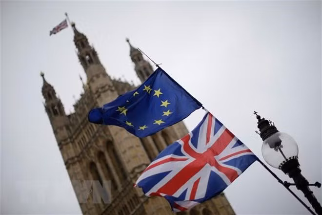 EU muốn liên kết đường sắt với Anh được duy trì hậu Brexit ảnh 1