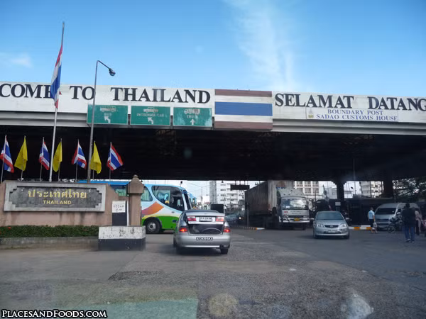 Thái Lan đóng 6 cửa khẩu với Malaysia để ngăn IS xâm nhập ảnh 1
