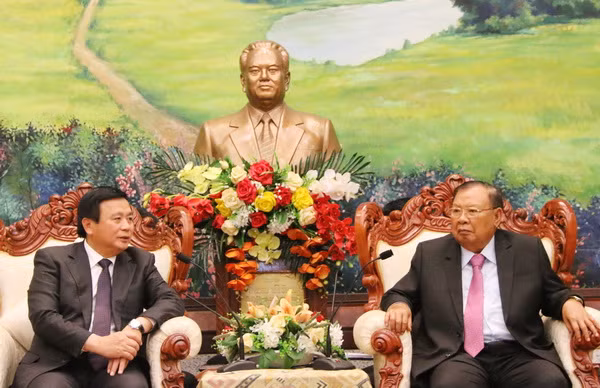 Lào đề nghị Việt Nam giúp đào tạo nhân lực trong lĩnh vực nghiên cứu ảnh 1