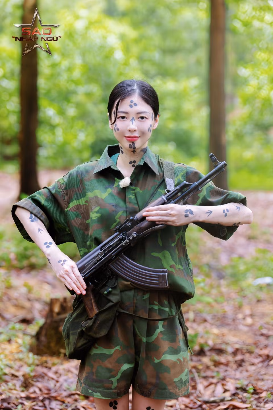 Liz Kim Cương 1.jpg