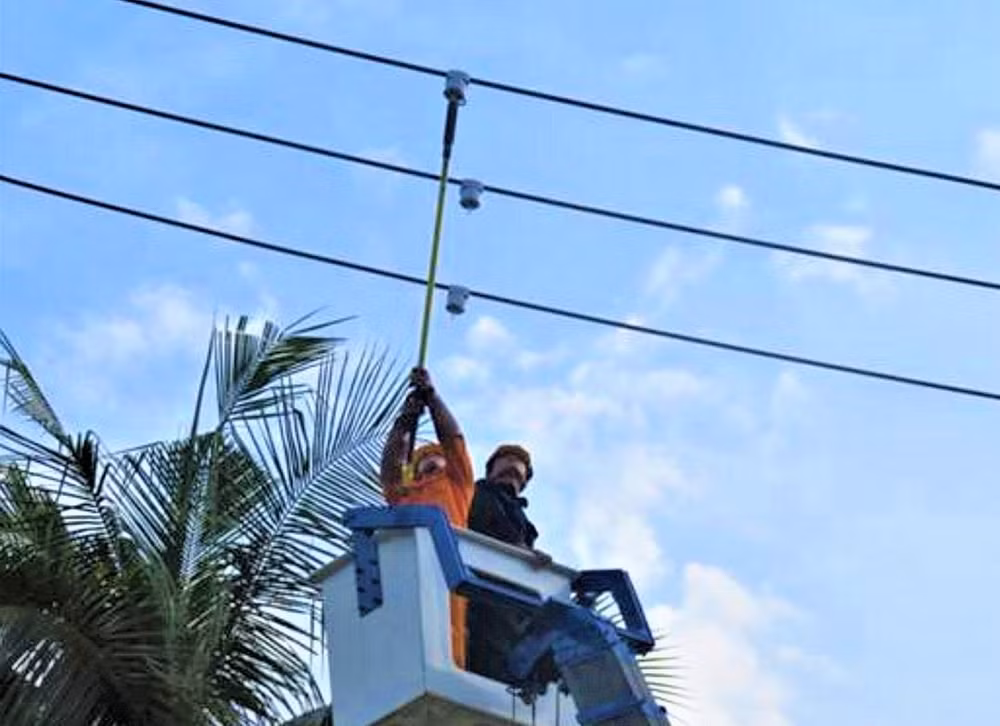 Chế tạo thiết bị cảnh báo sự cố lưới điện có tính ứng dụng cao ảnh 1