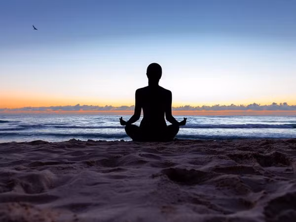 Ngồi thiền không mang lại hiệu quả cho giảm stress ảnh 1