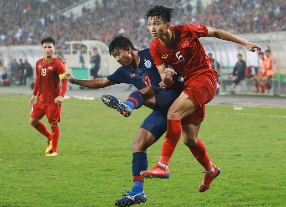 Đoàn Văn Hậu có thể không dự SEA Games cùng tuyển Việt Nam ảnh 1