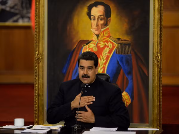 Venezuela ký thỏa thuận tái cơ cấu khoản nợ 1 tỷ USD với Nga ảnh 1