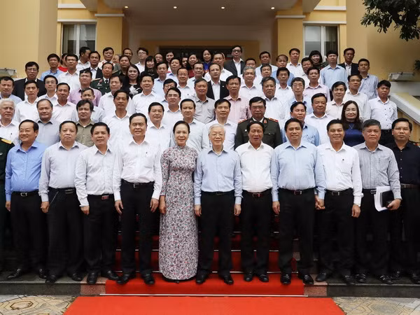Tổng Bí thư Nguyễn Phú Trọng thăm và làm việc tại thành phố Hải Phòng ảnh 1