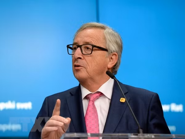 Chủ tịch EC Jean Claude-Juncker hoan nghênh thỏa thuận Pháp-Đức ảnh 1