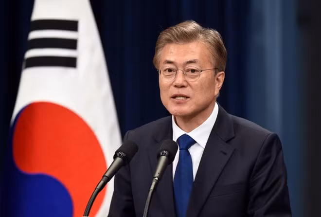 Tổng thống Hàn Quốc Moon Jae-in bắt đầu lên đường thăm Nga ảnh 1