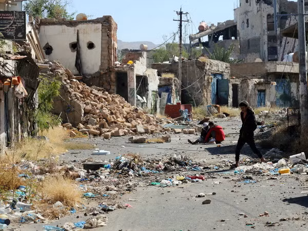 Tổng thống Yemen cáo buộc phiến quân phá vỡ hy vọng hòa bình ảnh 1