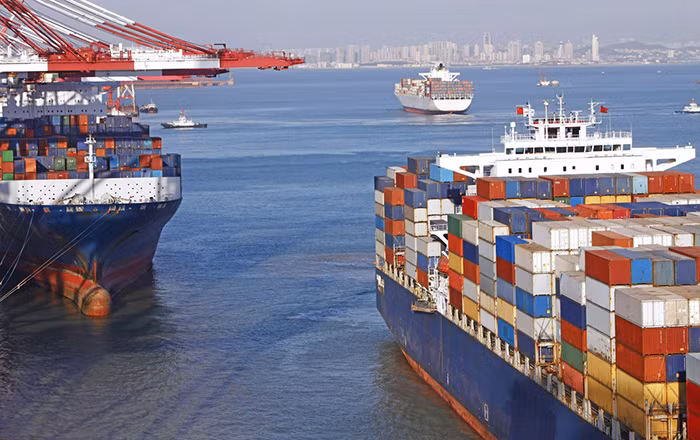 Trung Quốc vượt Mỹ trở thành đối tác thương mại lớn nhất EU ảnh 1