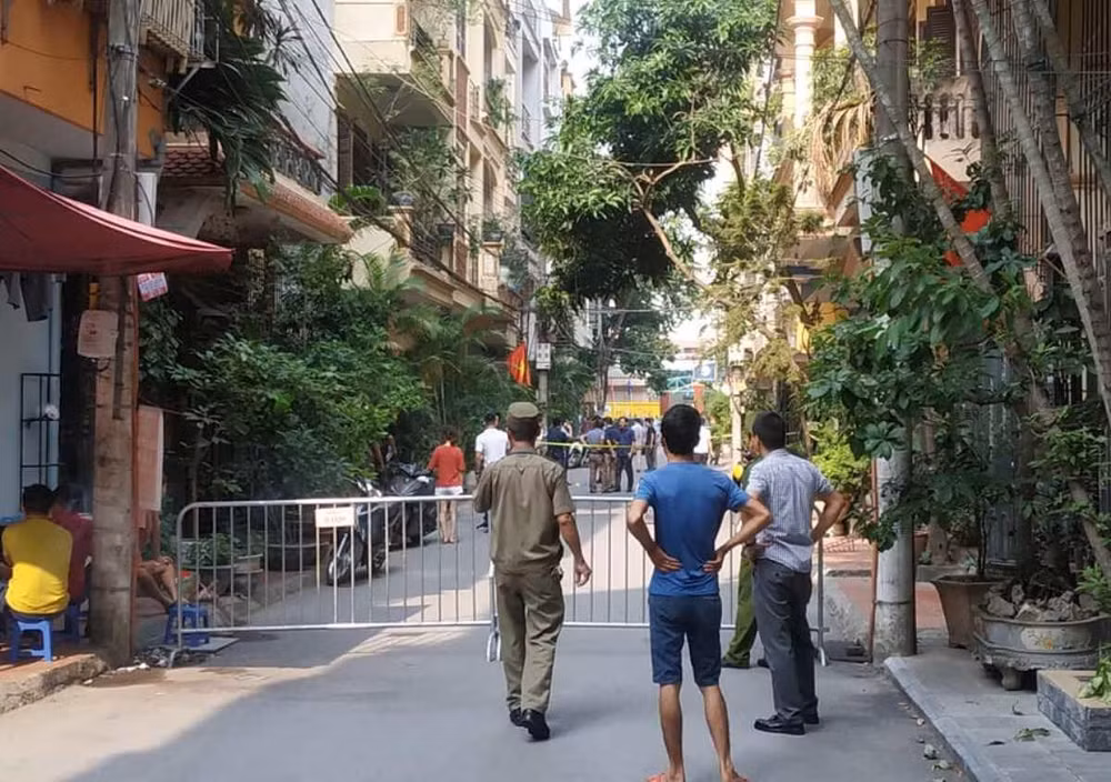 Hà Nội: Đâm tử vong 2 nữ sinh rồi nhảy từ tầng 4 xuống tự tử ảnh 1