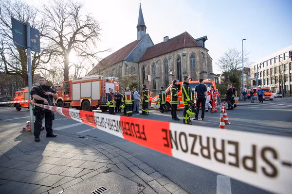 Đức sơ tán một trường tiểu học ở Berlin vì lý do an ninh ảnh 1