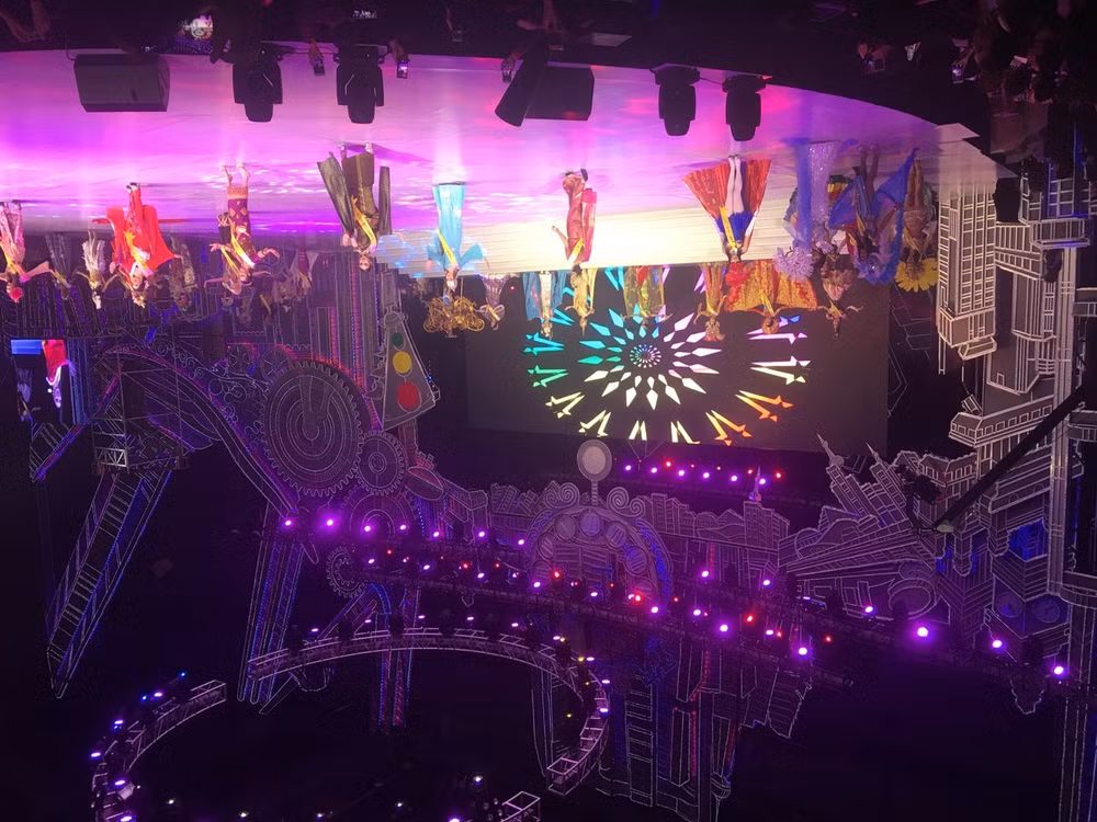 Trang phục Truyền thống Việt được tôn vinh ở Hoa hậu Du lịch Quốc tế ảnh 3