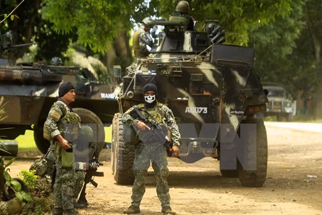 Philippines, Iran tiêu diệt các tay súng cực đoan có liên quan tới IS ảnh 1