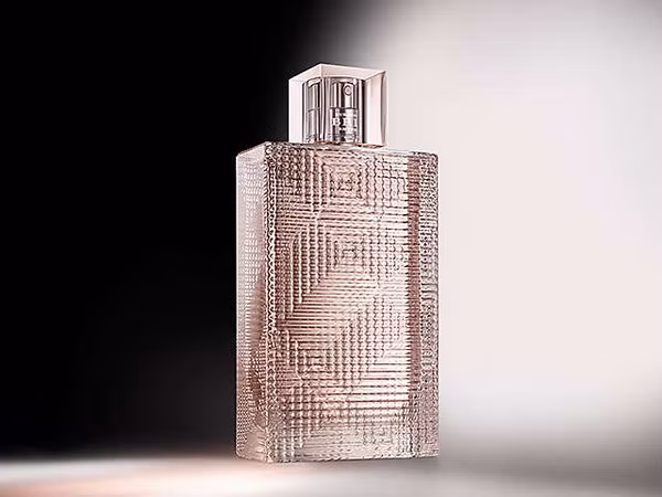 Burberry mở rộng sản phẩm Brit Rhythm với 2 loại nước hoa ảnh 1