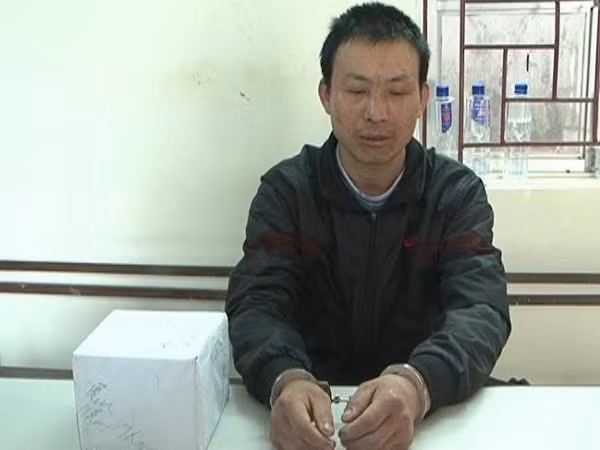 Sơn La: Bắt đối tượng vận chuyển 3.800 viên ma túy tổng hợp ảnh 1