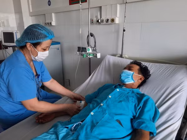 Cấp cứu thành công người nhồi máu cơ tim biến chứng hở van hai lá cấp ảnh 1
