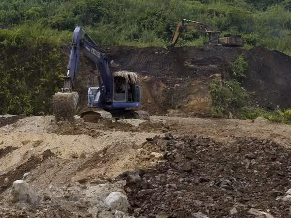 Phú Thọ: Doanh nghiệp khai thác mỏ đầu nguồn nước, ảnh hưởng tới dân ảnh 1