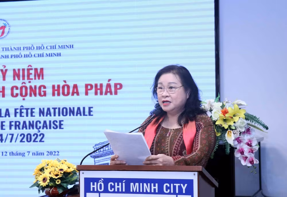 Thắt chặt quan hệ giữa nhân dân hai nước Việt Nam và Pháp ảnh 1