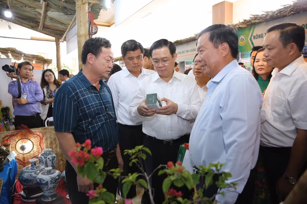 'Xây dựng nông thôn mới có điểm khởi đầu nhưng không có điểm kết thúc' ảnh 2