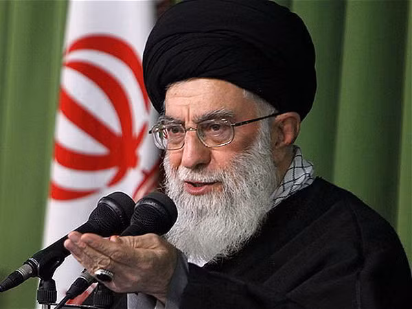 Khamenei: Iran muốn quan hệ thân thiện với cả thế giới ảnh 1